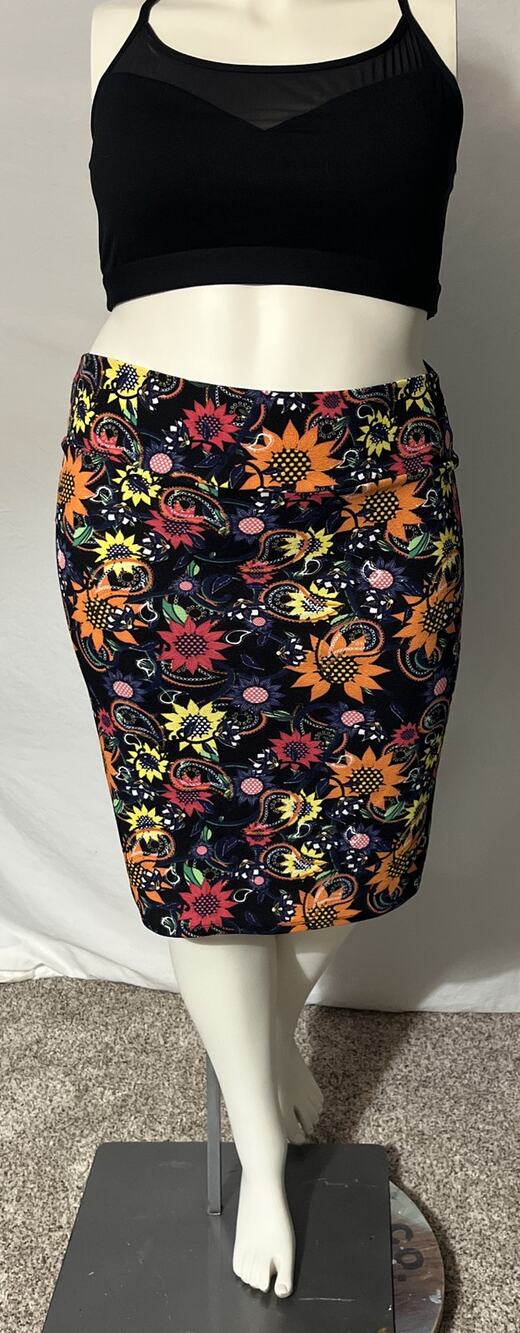 LuLaRoe Womens 2XL Cassie Pencil Skirt Floral Sunflower Paisley Black Stretch